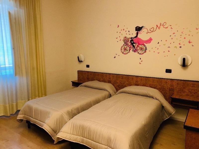 Hotel Scigliano Rossano Bagian luar foto