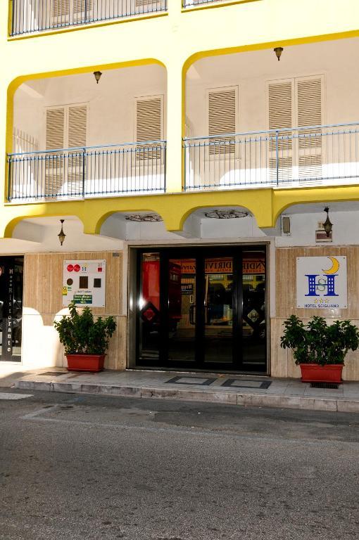 Hotel Scigliano Rossano Bagian luar foto